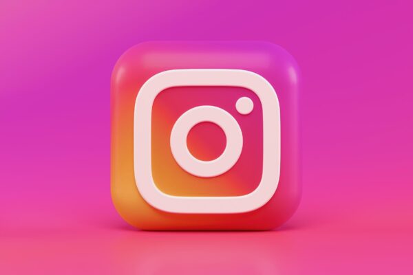 Instaloader: Downloading Instagram Profiles
